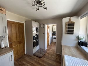 Photo 27- click for photo gallery